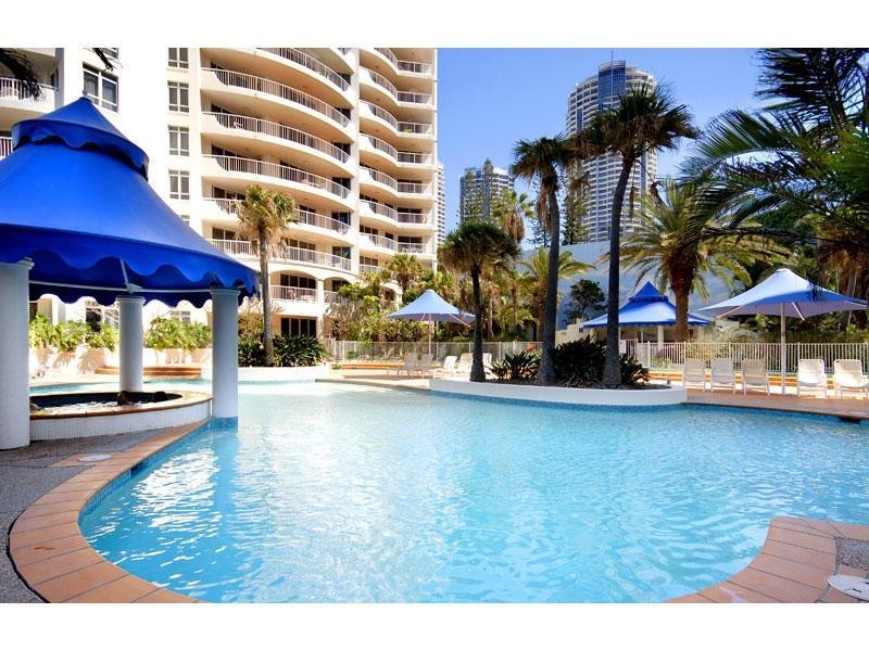 7 Elkhorn Avenue, Surfers Paradise QLD 4217