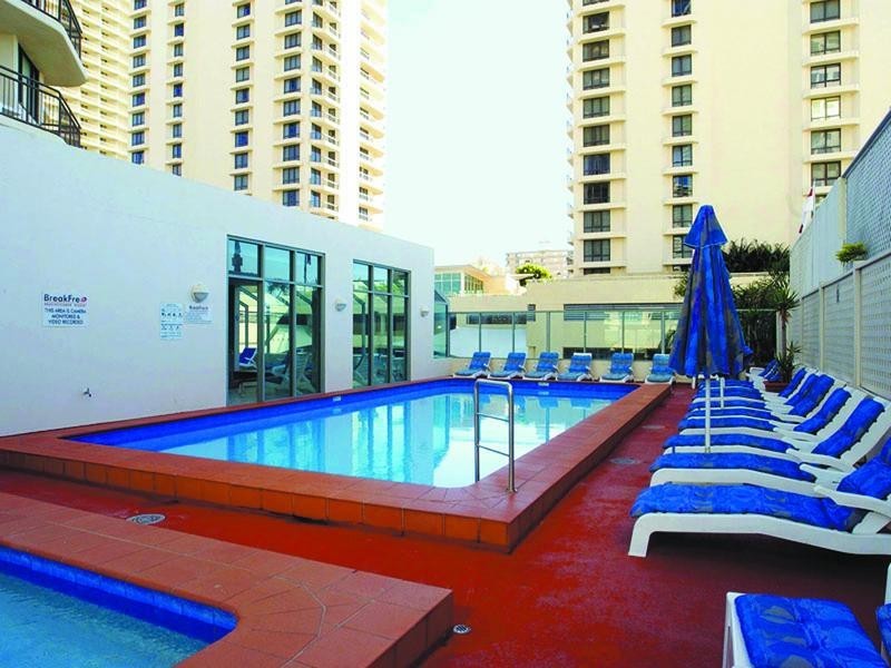 18 Hanlan Street, Surfers Paradise QLD 4217