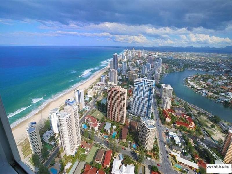 9 Hamilton Avenue – Q1, Surfers Paradise QLD 4217
