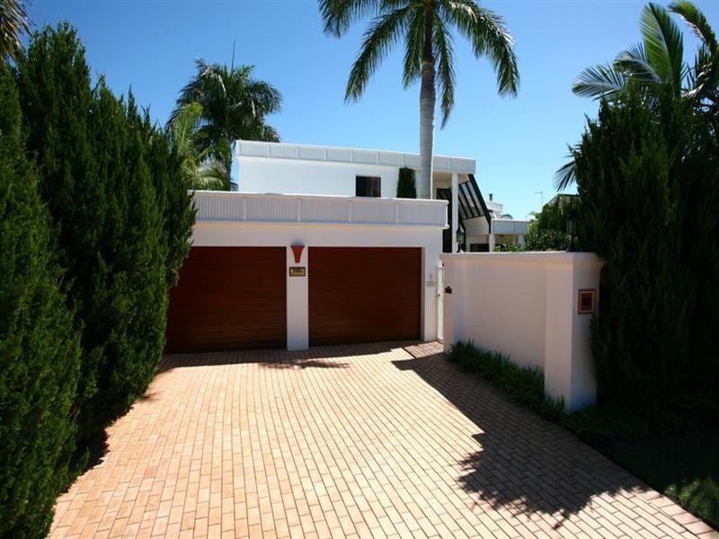 62 Blair Athol Crescent, Sorrento QLD 4217