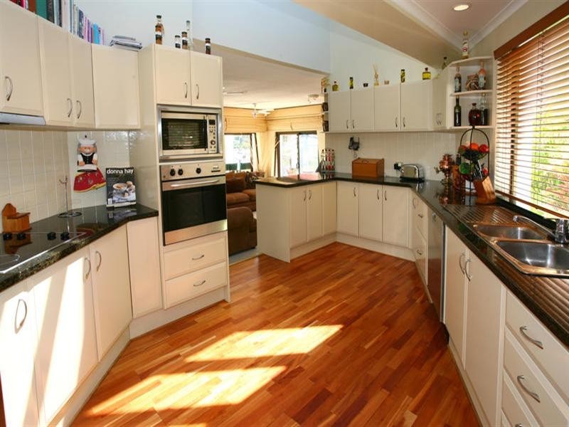 62 Blair Athol Crescent, Sorrento QLD 4217