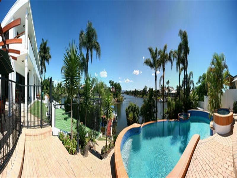 62 Blair Athol Crescent, Sorrento QLD 4217