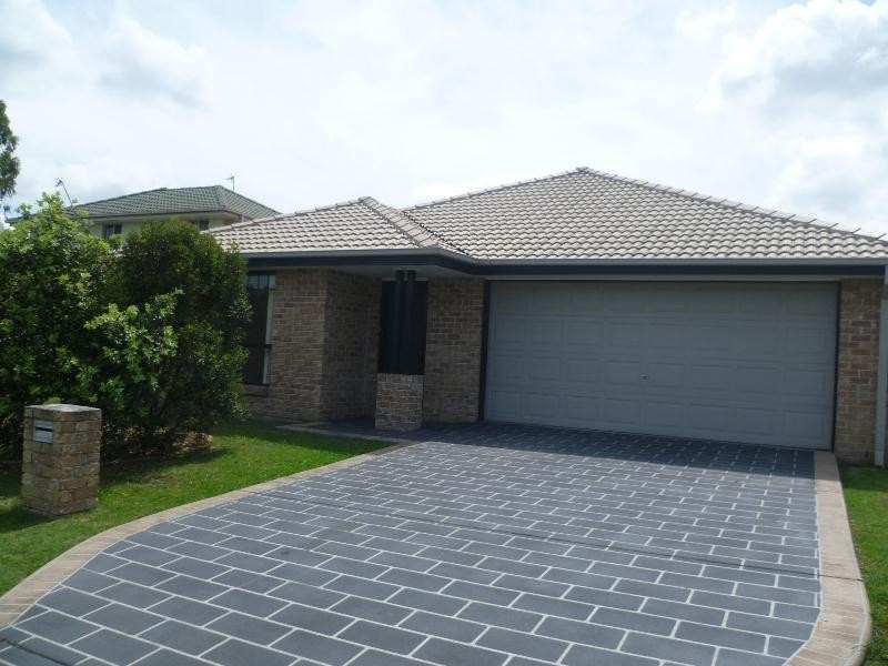 17 Glentree Avenue, Upper Coomera QLD 4209