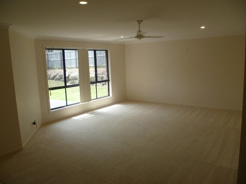 17 Glentree Avenue, Upper Coomera QLD 4209