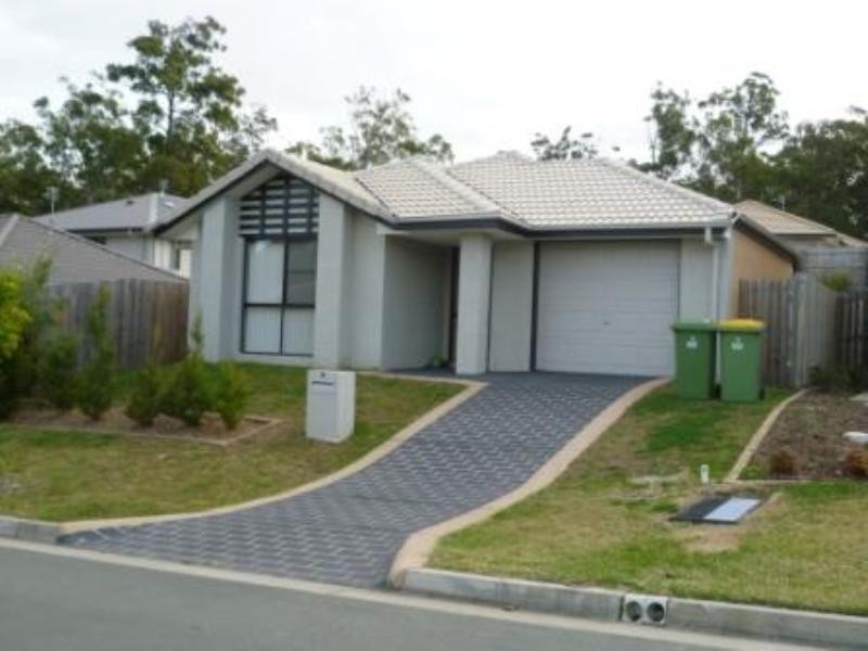 4 Spirula Street, Coomera QLD 4209