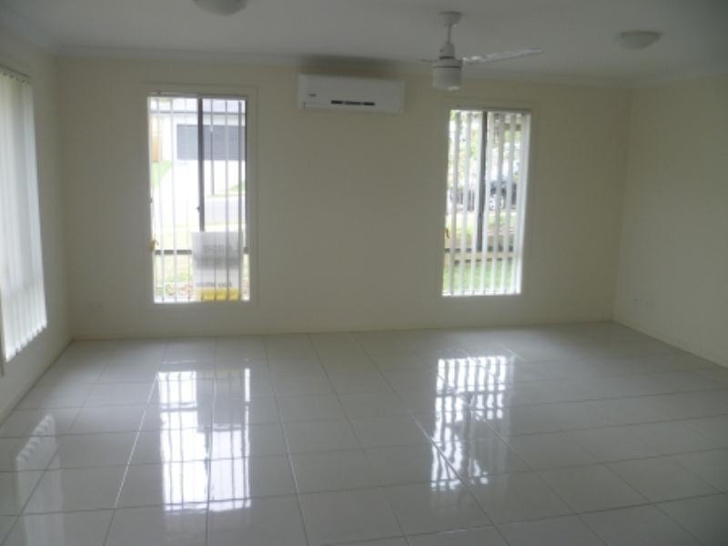 109 Grand Terrace, Waterford QLD 4133