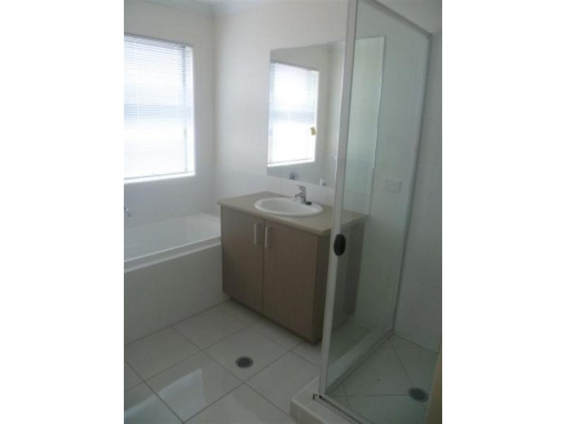 109 Grand Terrace, Waterford QLD 4133