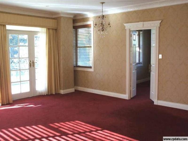 71 Marbella Drive, Benowa QLD 4217