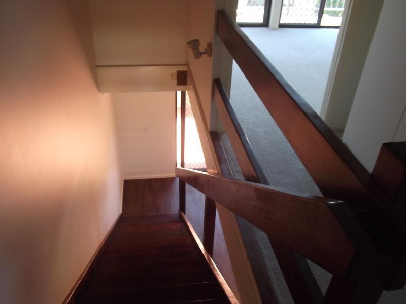 2/59 Hooker Boulevard, Broadbeach Waters QLD 4218