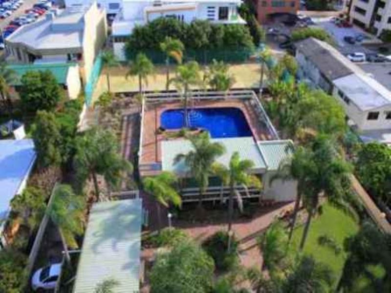 10C-10 Marine Parade, Southport QLD 4215