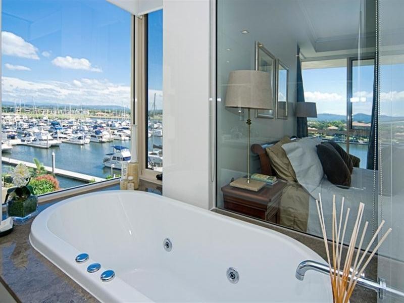 1780 Rialto Quay Drive, Hope Island QLD 4212