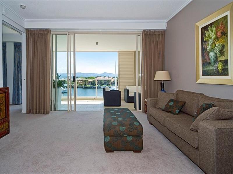 1780 Rialto Quay Drive, Hope Island QLD 4212