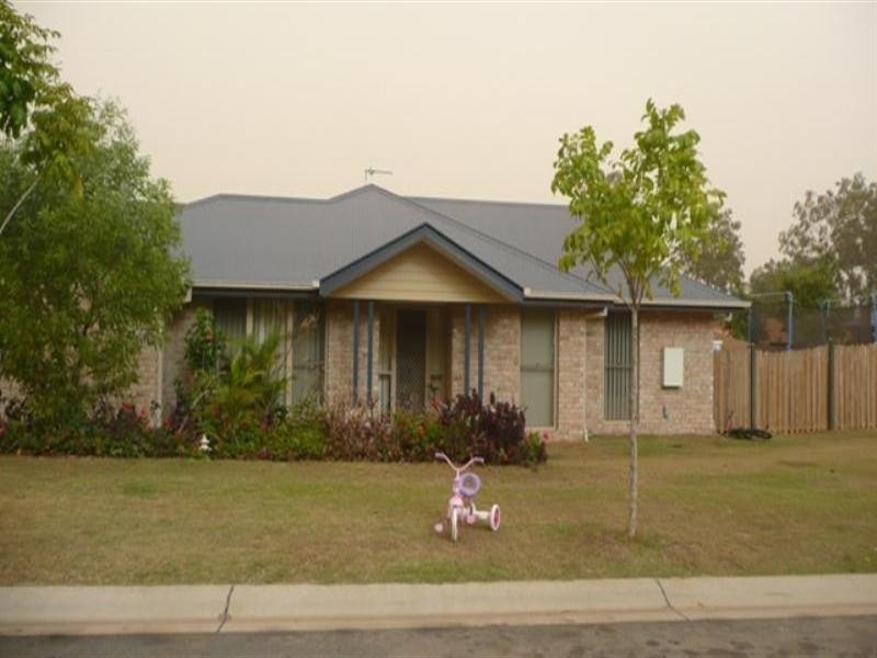 2 Worth Crt Upper Coomera, Upper Coomera QLD 4209