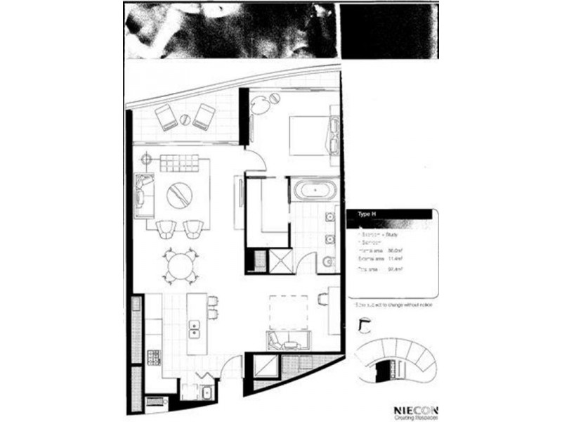 4 Charles Avenue, Broadbeach QLD 4218