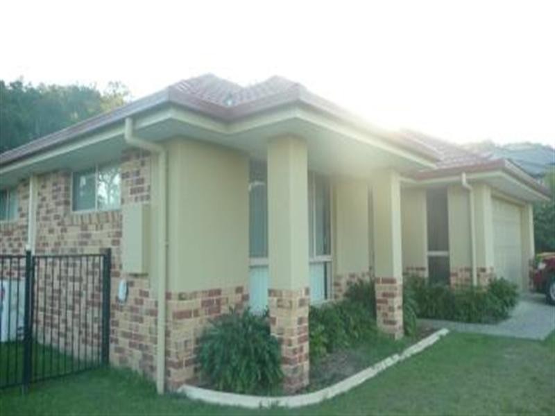 2 Fitzgerald Close, Maudsland QLD 4210