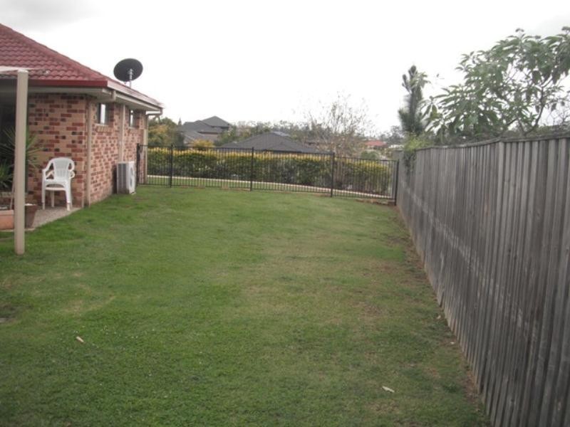 2 Fitzgerald Close, Maudsland QLD 4210