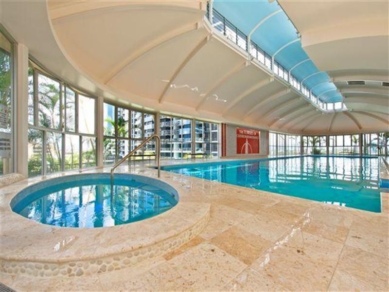 23 Ferny Avenue, Surfers Paradise QLD 4217