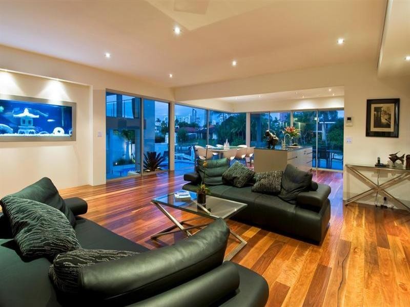 Surfers Paradise QLD 4217