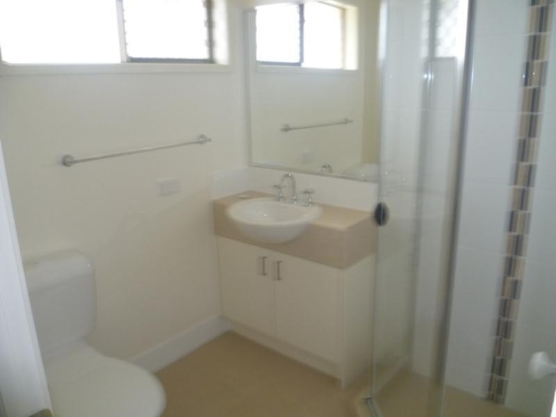 20 Dily Street, Hillcrest QLD 4118