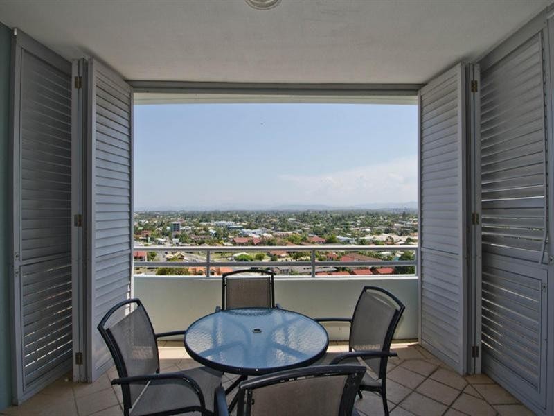 1305/360 Marine Parade, Labrador QLD 4215