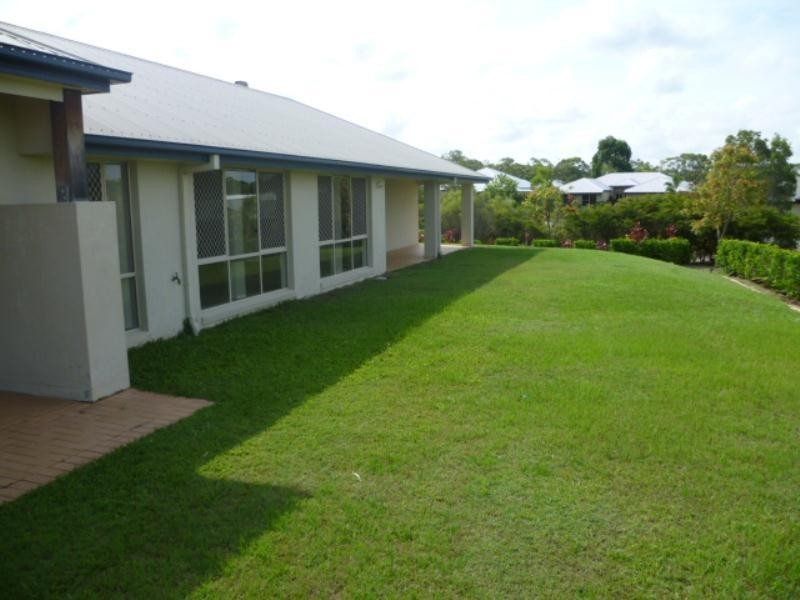 28 Zeus Circuit, Coomera QLD 4209