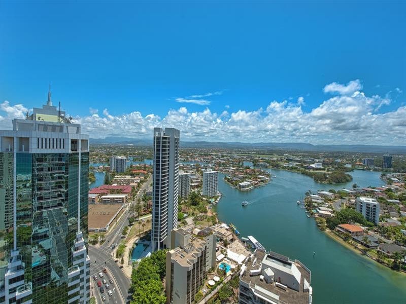 9 Ferny Avenue, Surfers Paradise QLD 4217