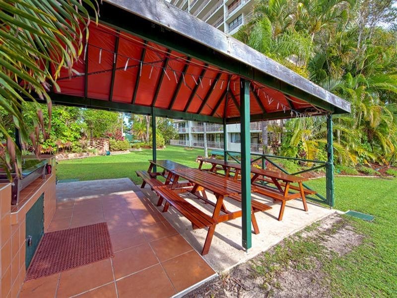 33 Thornton Street, Surfers Paradise QLD 4217