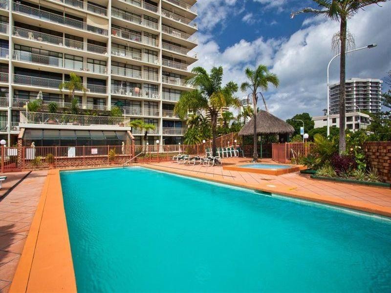 33 Thornton Street, Surfers Paradise QLD 4217