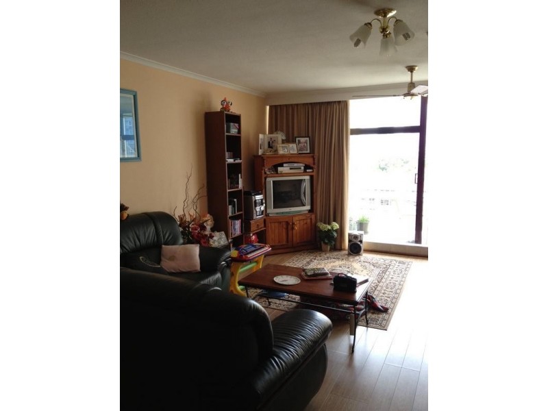 33 Thornton Street, Surfers Paradise QLD 4217