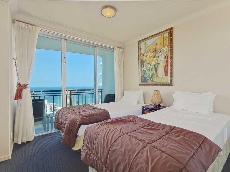 23 Ferny Avenue – Chevron Renaissance, Surfers Paradise QLD 4217