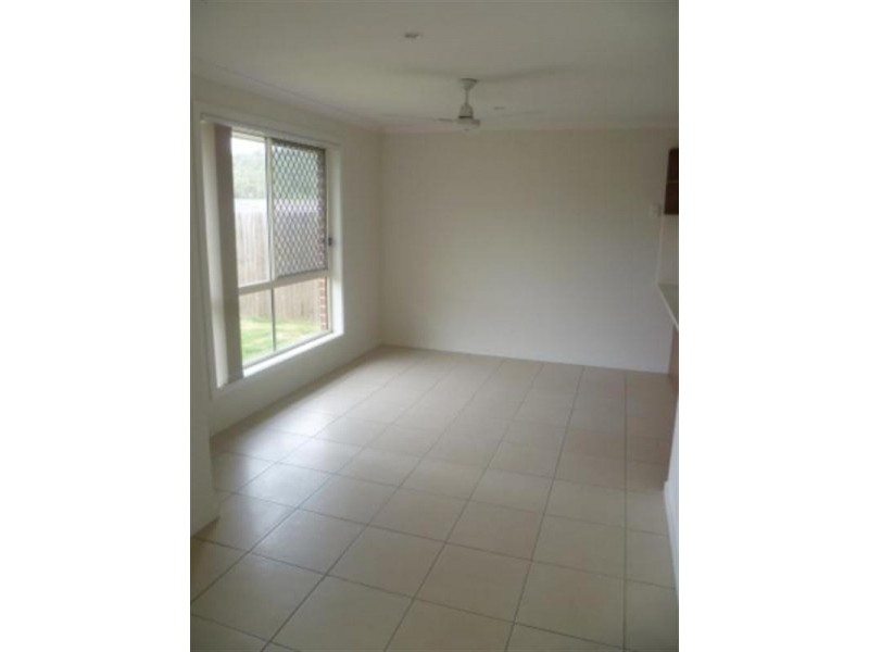 42 Pleasant Drive, Redbank Plains QLD 4301