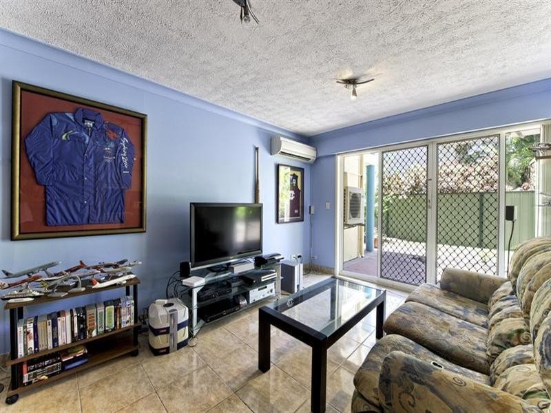 26 Monaco Street, Surfers Paradise QLD 4217