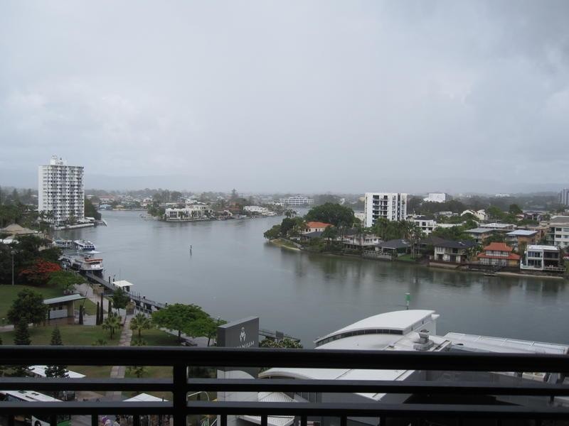 23 Ferny Avenue, Surfers Paradise QLD 4217