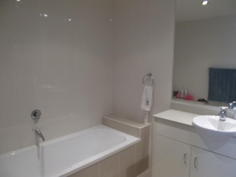 2408-1 Como Crescent, Southport QLD 4215