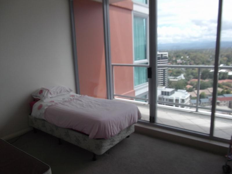 2408-1 Como Crescent, Southport QLD 4215