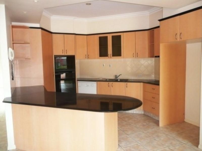 8503 Magnolia Dr West, Hope Island QLD 4212