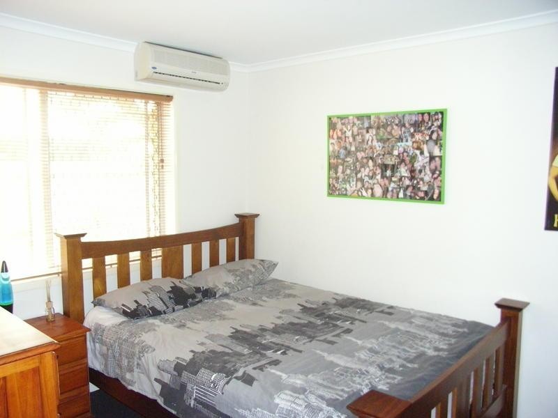 35 Burra Street, Surfers Paradise QLD 4217