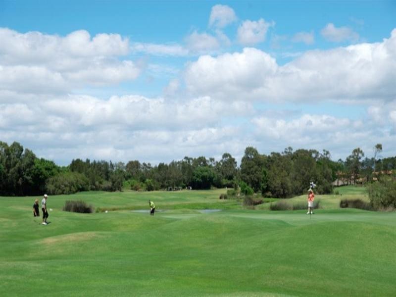 8381 Magnolia Drive East, Hope Isla, Hope Island QLD 4212