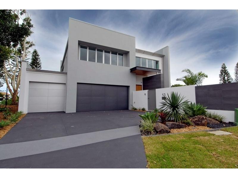 13 Waterview Street, Bundall QLD 4217