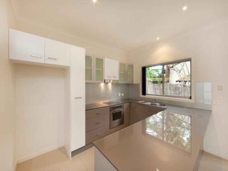 3-60 Broad Street, Labrador QLD 4215