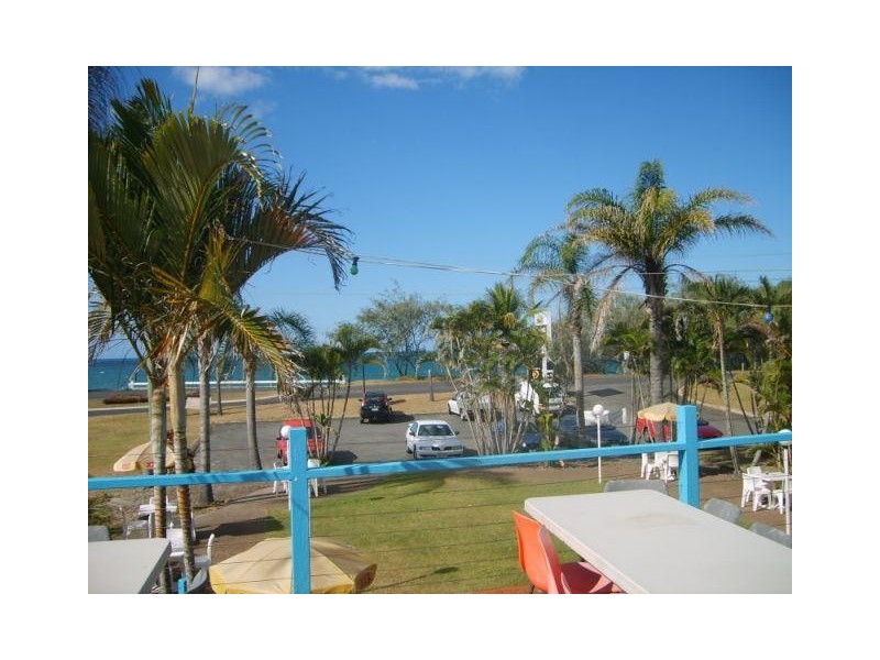 195 Esplanade, Woodgate QLD 4660