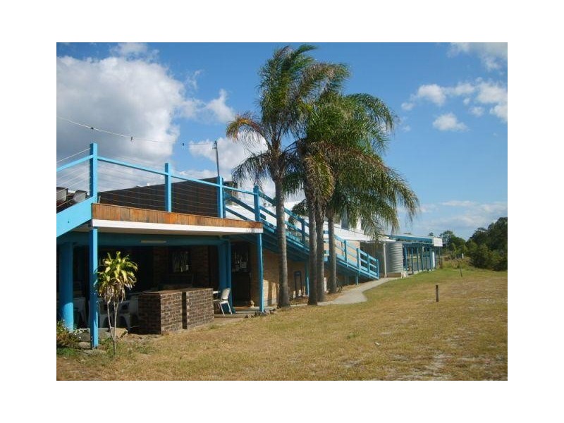 195 Esplanade, Woodgate QLD 4660