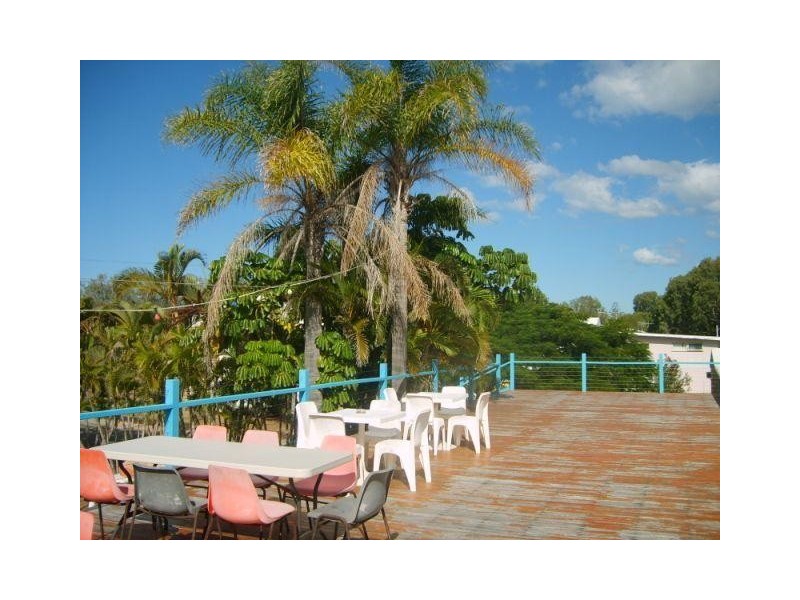195 Esplanade, Woodgate QLD 4660