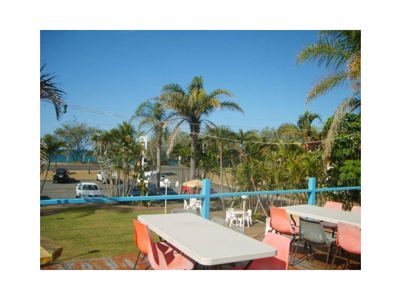 195 Esplanade, Woodgate QLD 4660