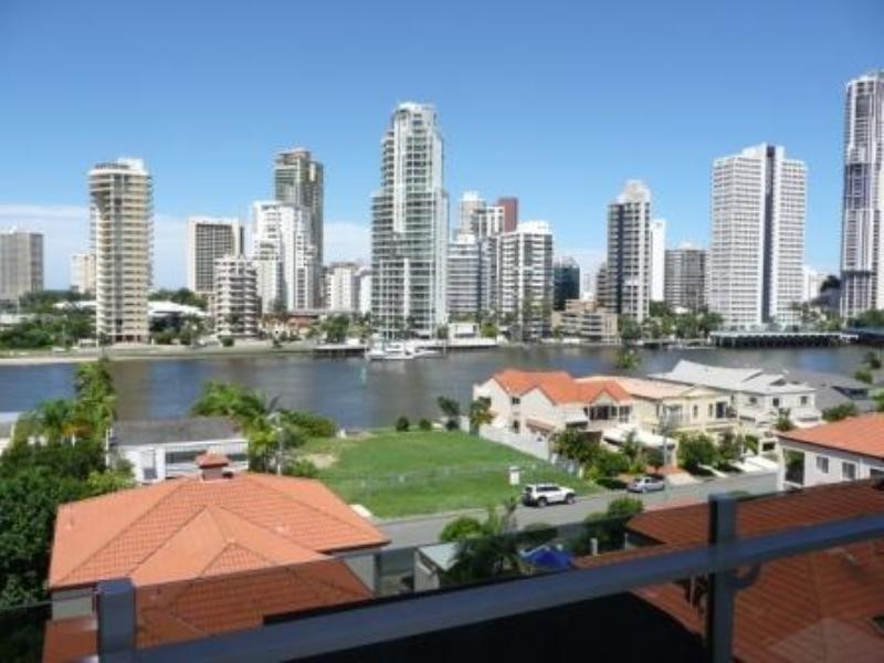 Surfers Paradise QLD 4217