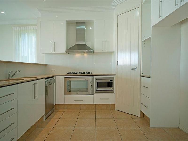 7410 Ellensbrook Drive, Hope Island QLD 4212