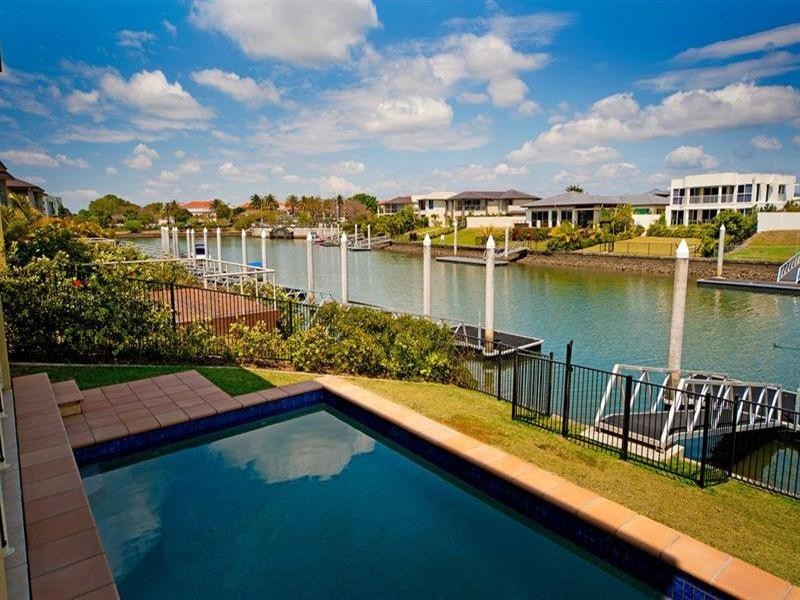 7410 Ellensbrook Drive, Hope Island QLD 4212