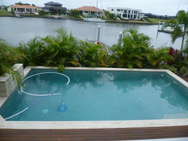 2231 Glengallon Way, Hope Island QLD 4212