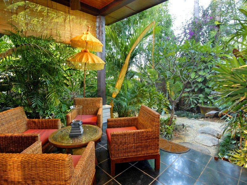 83 Allambi Avenue, Broadbeach Waters QLD 4218