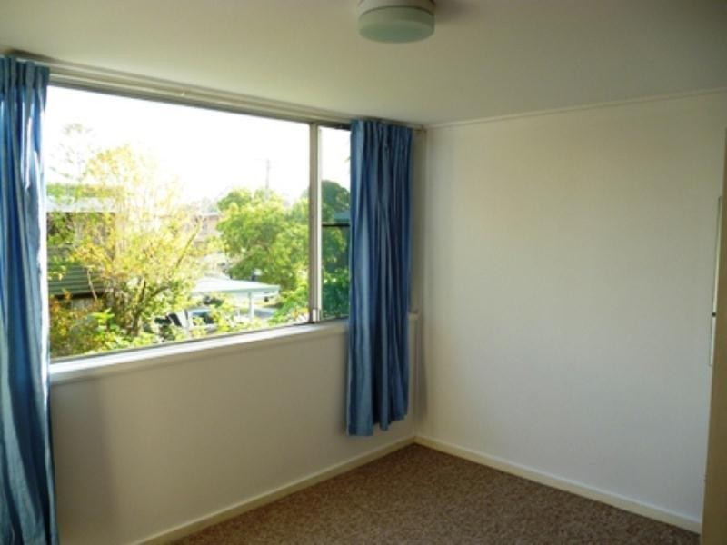 6/9 Weemala Street, Chevron Island QLD 4217